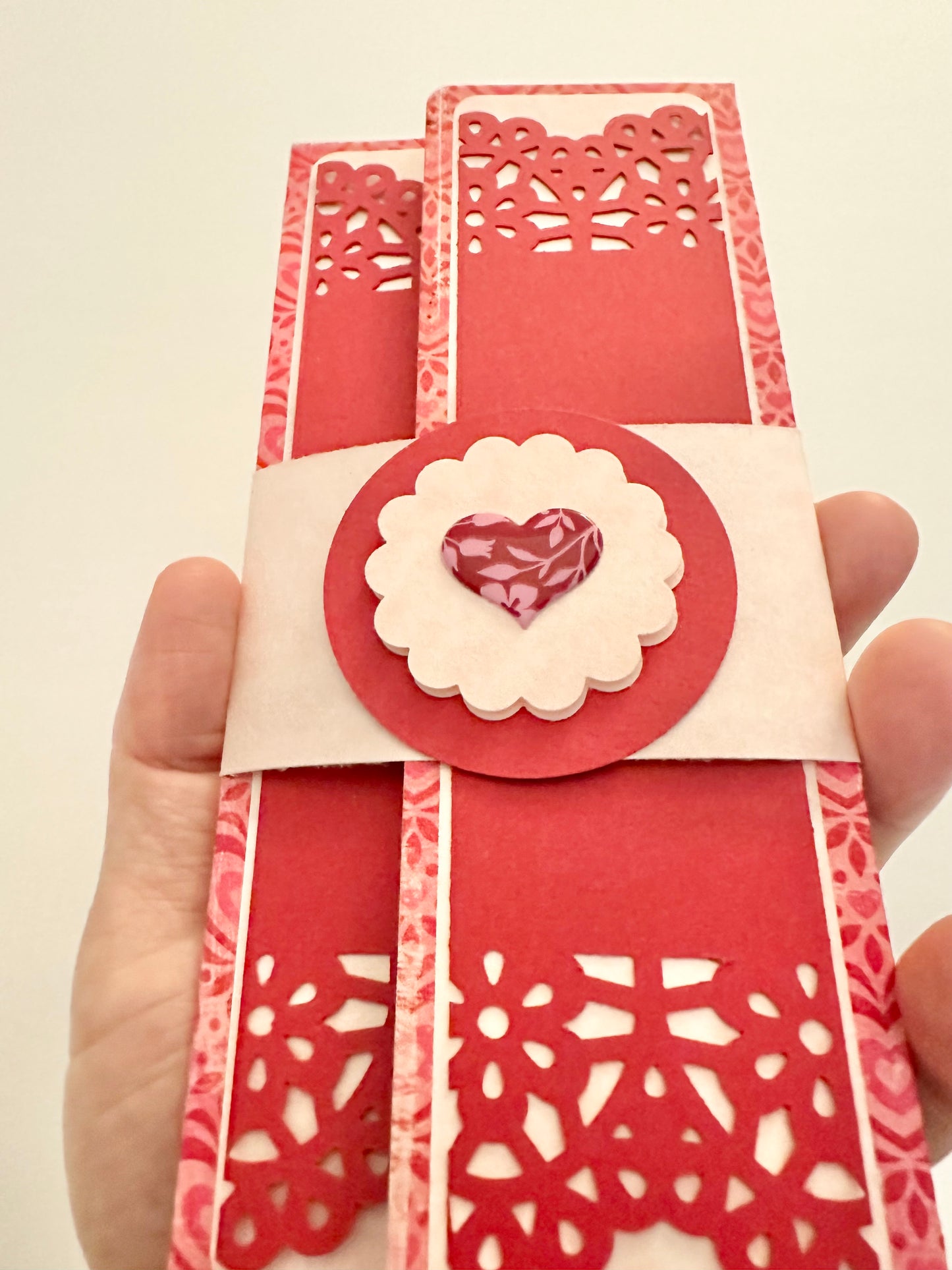 Elegant Red Gift Envelope – Perfect for Her | Money Holder, Check Sleeve, Love Gift