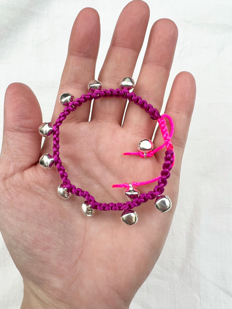 Purple and Pink Bracelet, Adjustable Purple Bell Bracelet, Purple Braided Bracelet, Purple Rakhi Bracelet, Purple Macrame Bell Bracelet