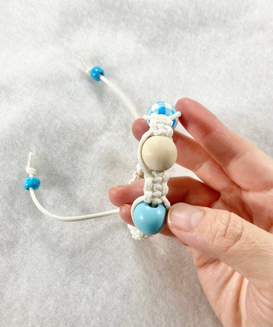 White Bracelet, Chunky Bead Bracelet, Blue and White Bracelet, Christmas Bracelet, Christmas Gift, Christmas Jewelry