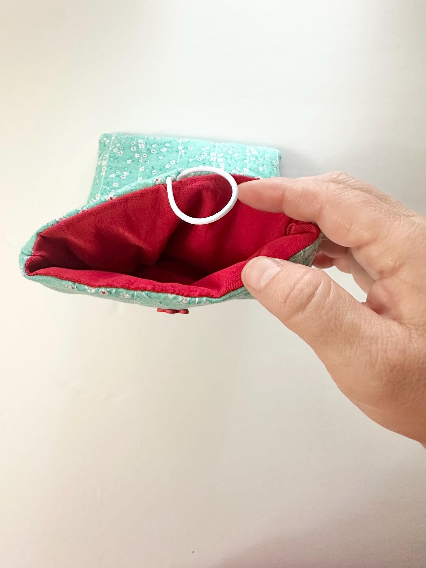 Teal Floral Mini Book Sleeve 5x7 – Quilted Spring Travel Pouch with Red Button Closure, Small Journal Cover, Devotional Case, Handmade Gift