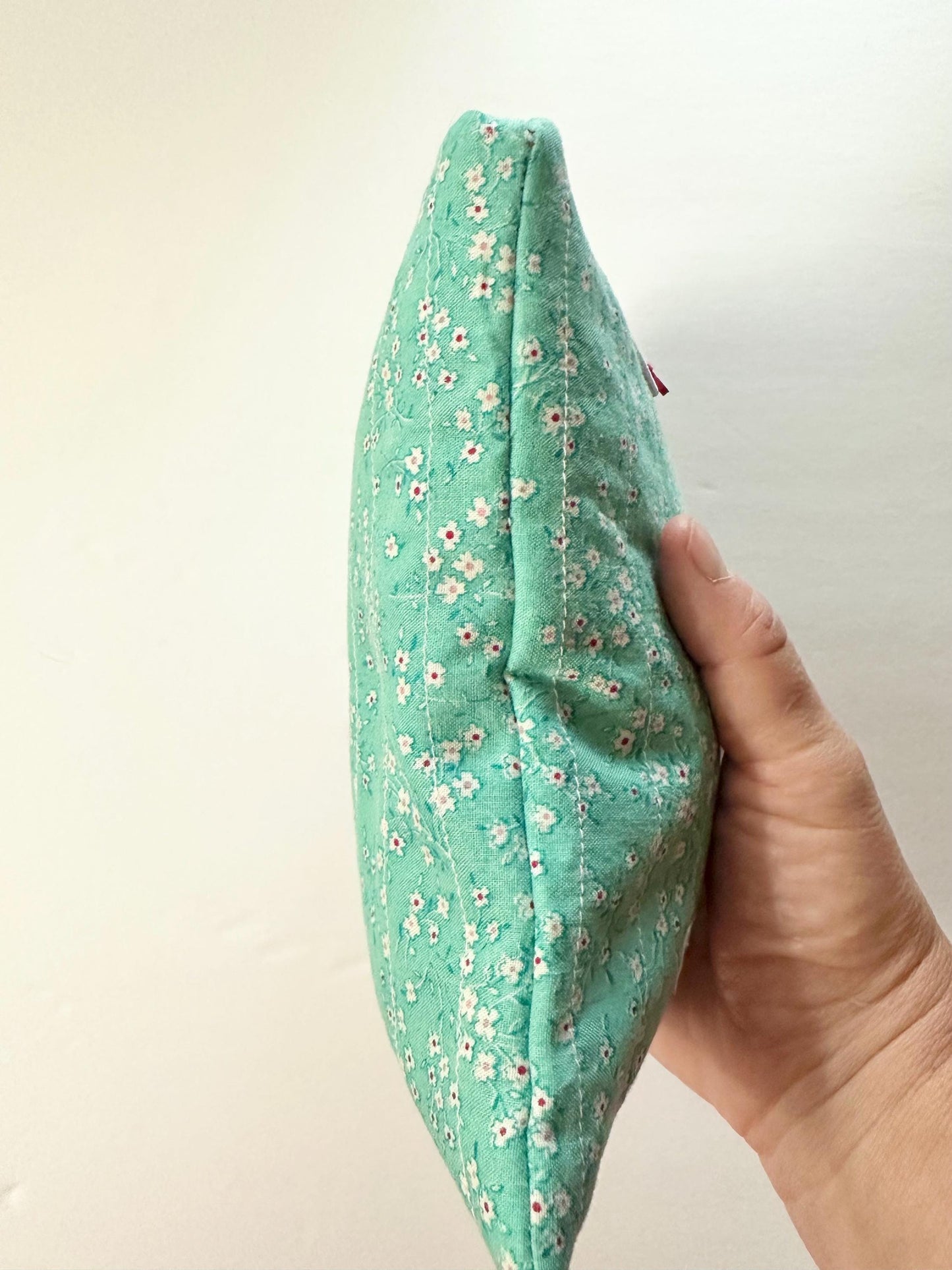 Teal Floral Mini Book Sleeve 5x7 – Quilted Spring Travel Pouch with Red Button Closure, Small Journal Cover, Devotional Case, Handmade Gift