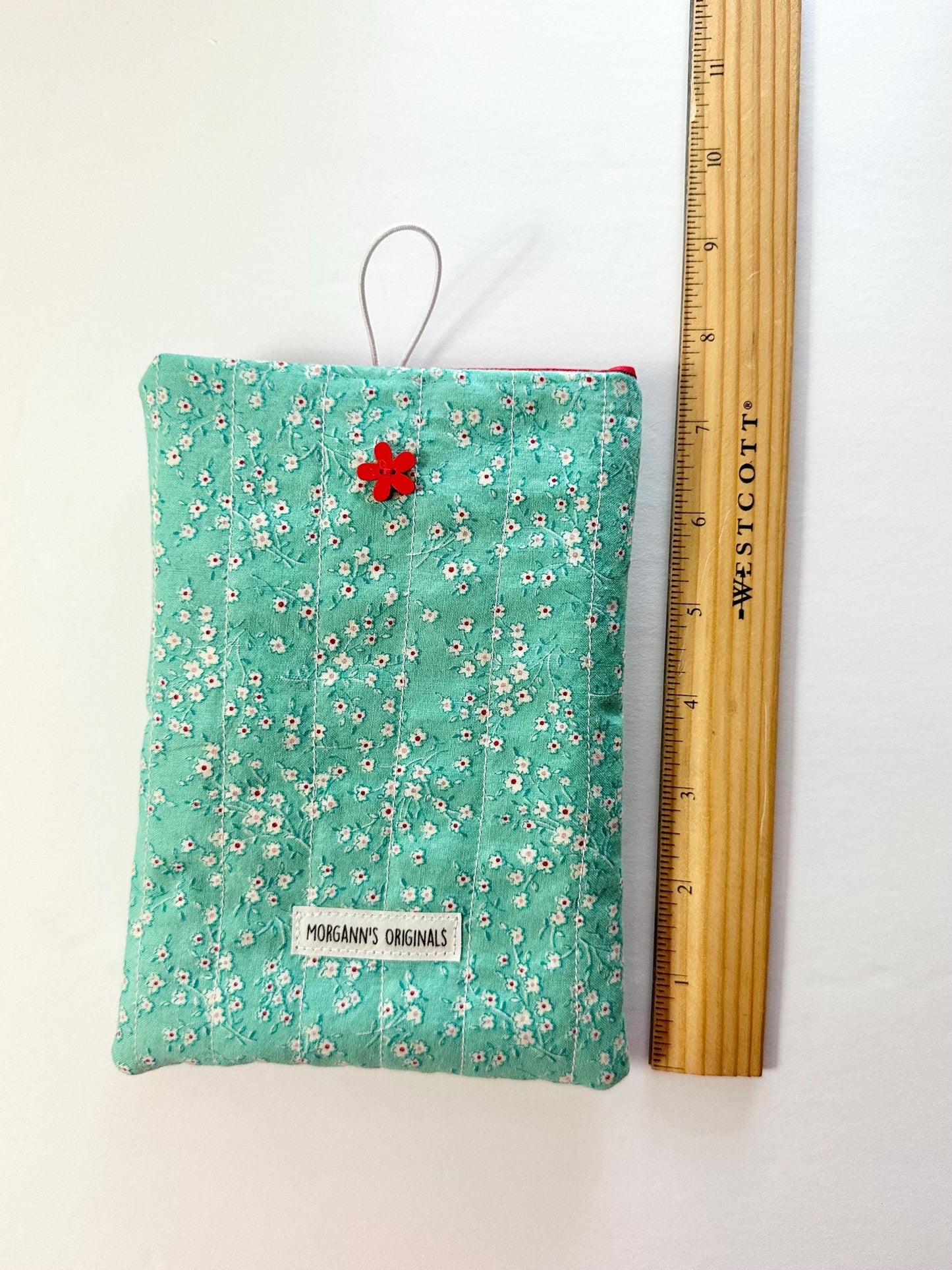 Teal Floral Mini Book Sleeve 5x7 – Quilted Spring Travel Pouch with Red Button Closure, Small Journal Cover, Devotional Case, Handmade Gift