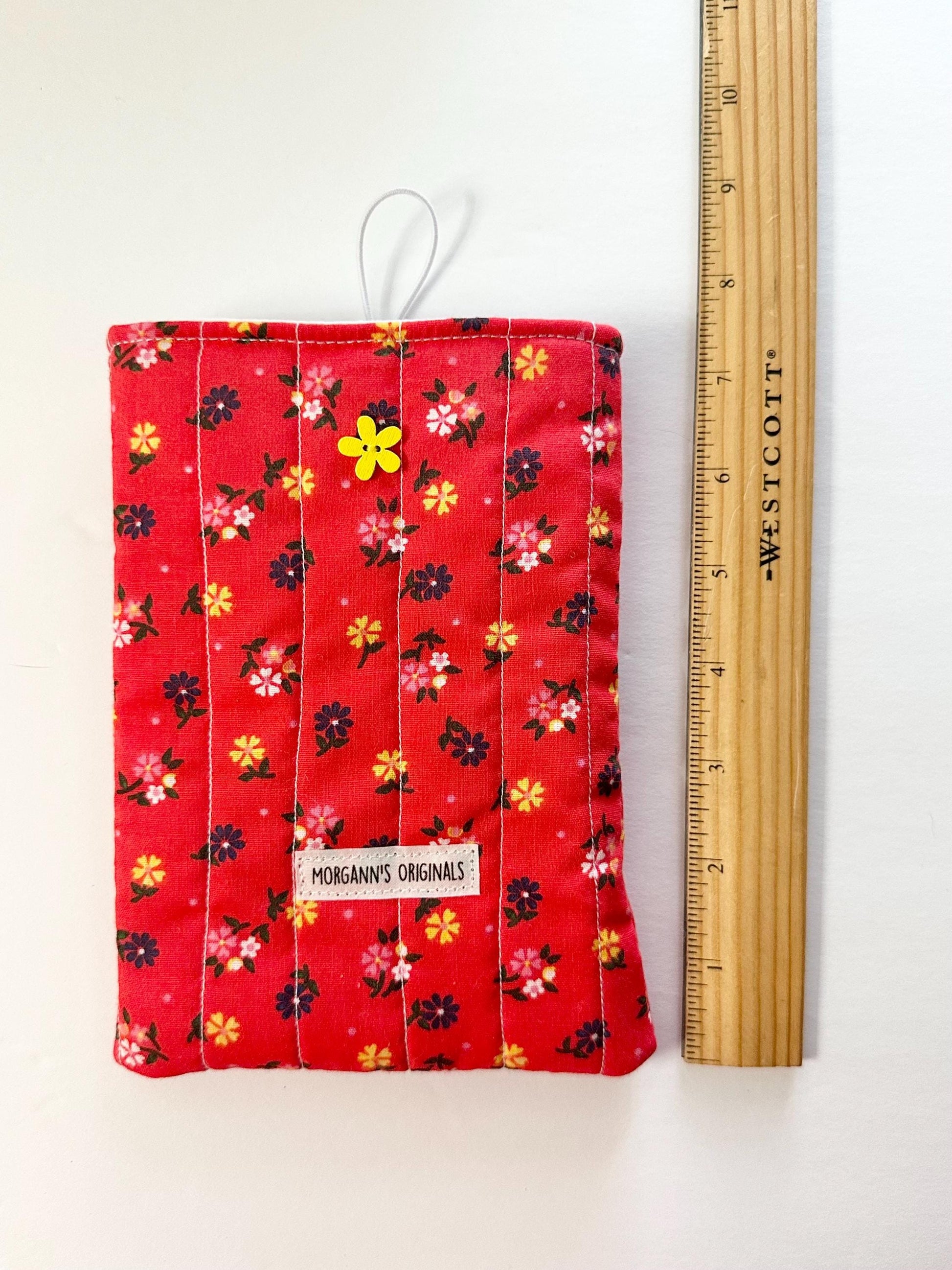 Mini Quilted Pouch with Button Closure – Small Floral Book Sleeve 5x7, Travel Size Organizer, Lined Fabric Mini Case